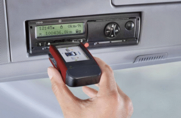Comparison of tachographs of different brands: VDO, Stoneridge, Actia
