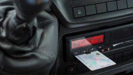 Yak obraty pravylnyy smart-takhohraf dlya vashoho transportu cheklist vid Tavido