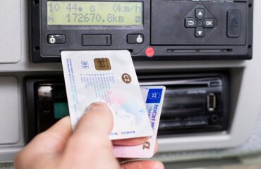 yak korystuvatysya takhohrafom